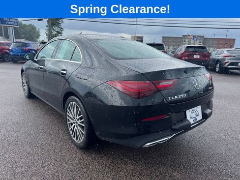 Used 2025 Mercedes-Benz CLA 250 4MATIC image 4