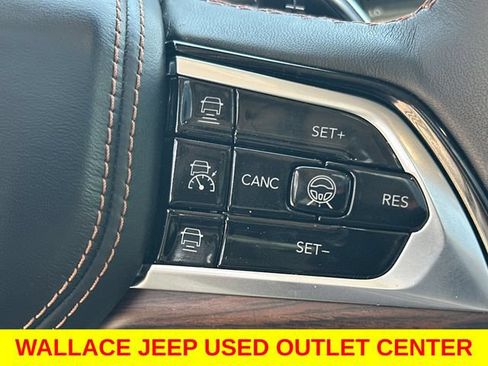 Used 2022 Jeep Grand Cherokee Summit RWD image 25