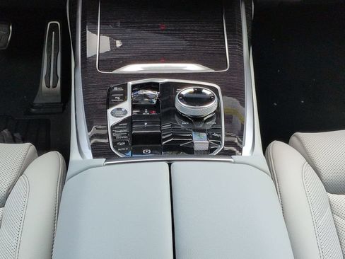 New 2027 BMW X7 xDrive40i w/ Executive Package AWD/4WD image 19