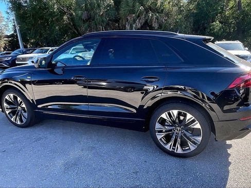 New 2026 Audi Q8 Premium Plus image 7