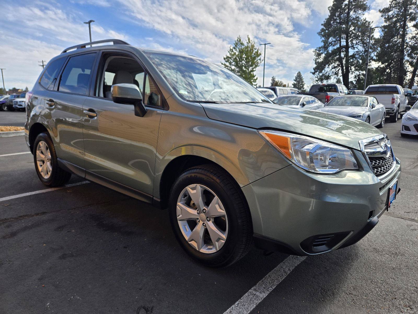 Used 2015 Subaru Forester 2.5i Premium w/ Popular Package #2 AWD/4WD image 7