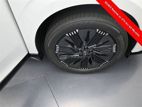 New 2025 Nissan Murano Platinum w/ Cargo Package image 37