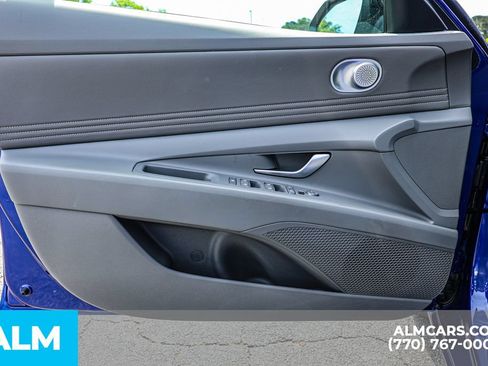 Used 2025 Hyundai Elantra Sport FWD image 44