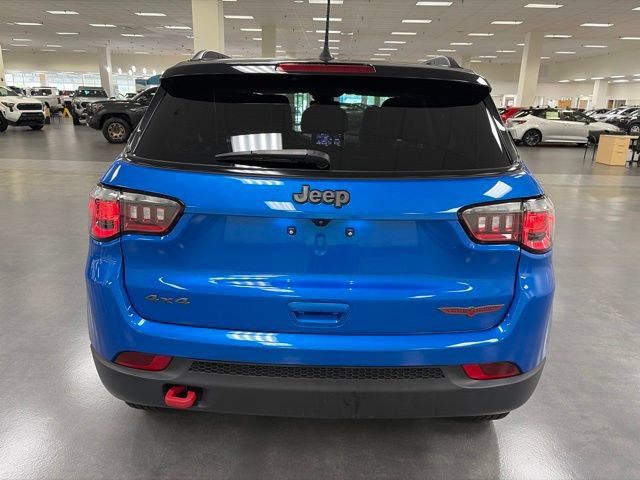 Used 2022 Jeep Compass Trailhawk AWD/4WD image 6