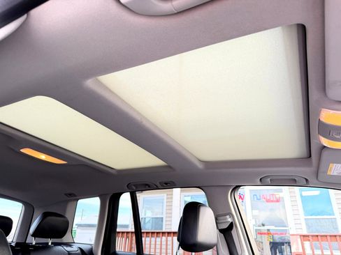 Used 2014 Mercedes-Benz GLK 350 GLK350 4MATIC image 48