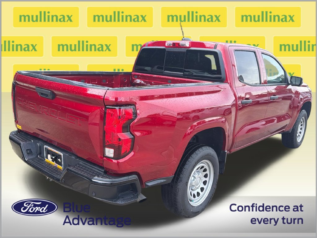 Used 2023 Chevrolet Colorado W/T w/ Safety Package RWD image 4