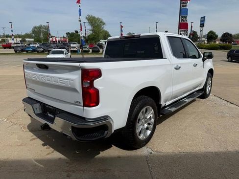 Used 2024 Chevrolet Silverado 1500 LTZ AWD/4WD image 5