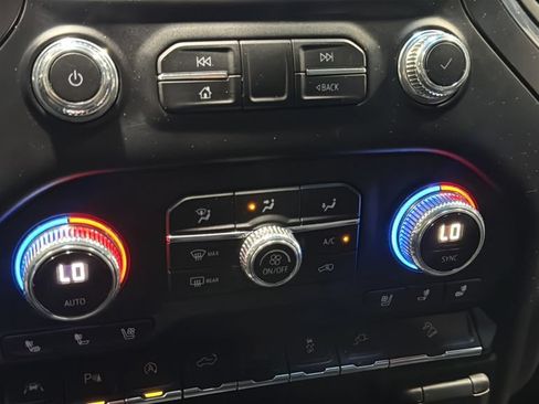 Used 2021 GMC Sierra 1500 AT4 w/ AT4 Carbonpro Edition AWD/4WD image 27