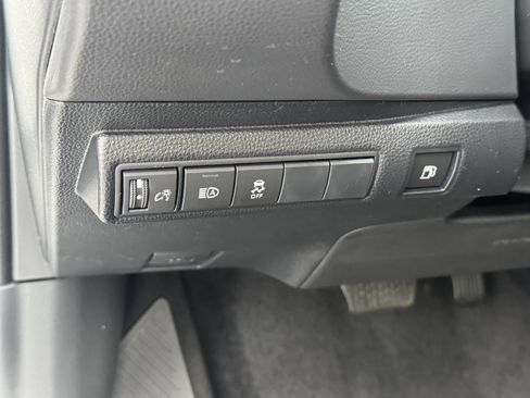 New 2026 Toyota Corolla SE FWD image 17