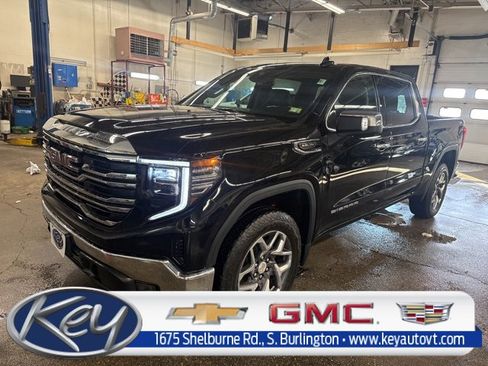 Used 2023 GMC Sierra 1500 SLT image 1