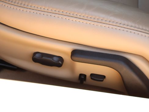 Used 2008 Chevrolet Corvette Coupe w/ Z51 Performance Package image 8