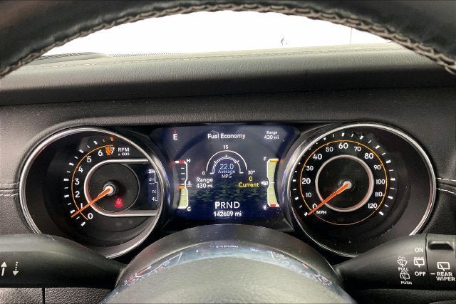 Used 2021 Jeep Wrangler Unlimited Sahara AWD/4WD image 24