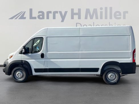 New 2026 RAM ProMaster 2500 image 3