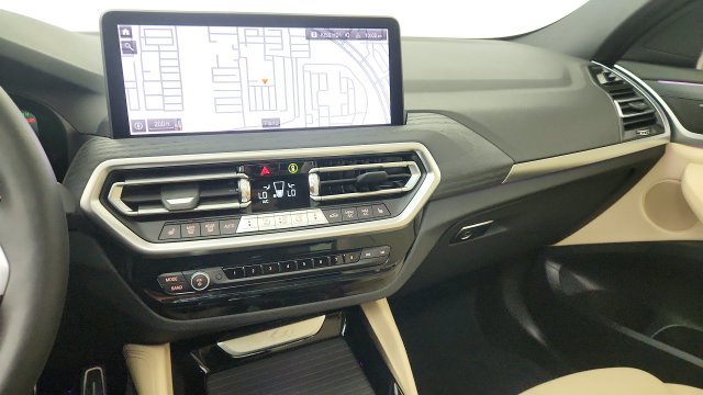 Used 2025 BMW X4 xDrive30i AWD/4WD image 67