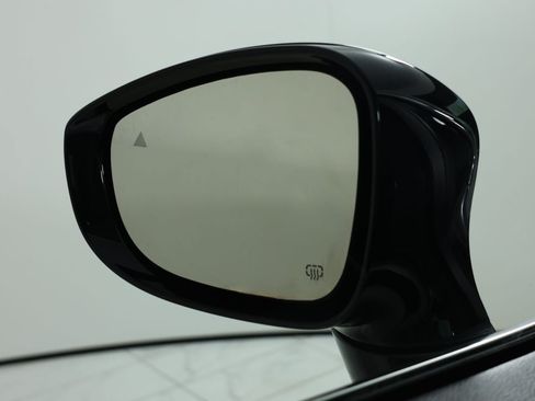Used 2025 Chrysler Pacifica Select FWD image 15