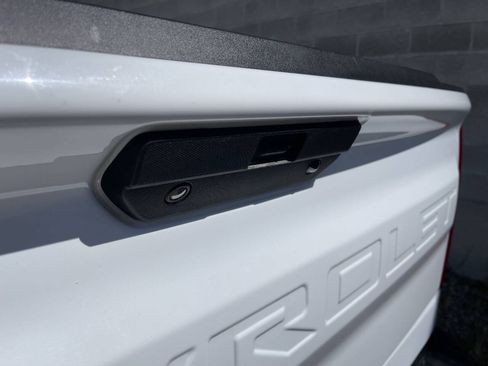 Used 2019 Chevrolet Silverado 1500 RST w/ True North Edition AWD/4WD image 9