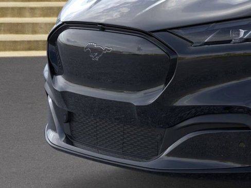 New 2025 Ford Mustang Mach-E Premium image 17