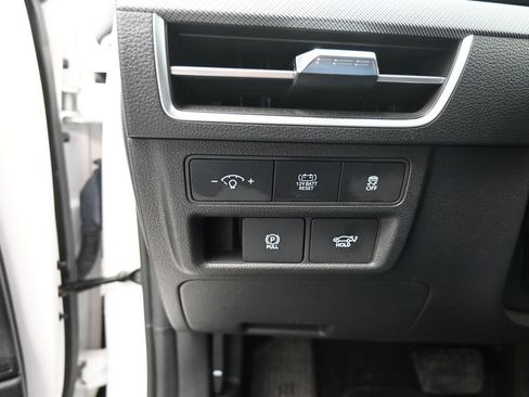 Used 2024 Hyundai Sonata Limited image 18