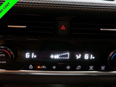 Used 2022 Nissan Rogue SV w/ SV Premium Package image 17