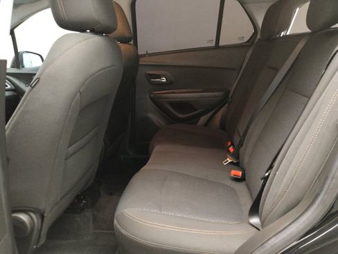 Used 2020 Chevrolet Trax LS w/ Tint and Cruise Package image 18