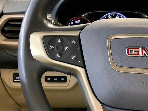 Used 2021 GMC Acadia Denali w/ Denali Ultimate Package image 23