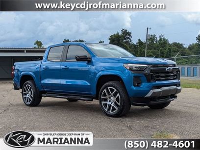 Used 2023 Chevrolet Colorado Z71 w/ Z71 Convenience Package 2