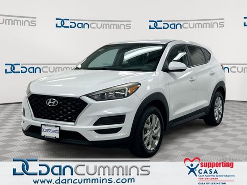 Used 2019 Hyundai Tucson SE image 1