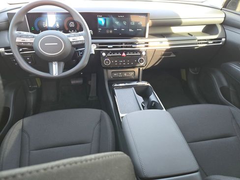 New 2026 Hyundai Tucson SEL image 8