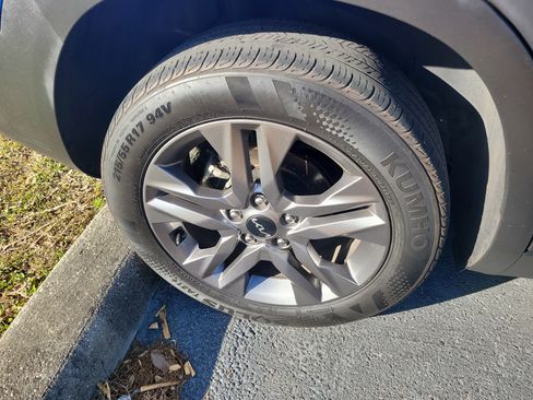 Used 2023 Kia Seltos S w/ Navigation Package image 9