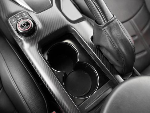 Used 2024 Nissan GT-R Premium w/ Premium Interior Package AWD/4WD image 24