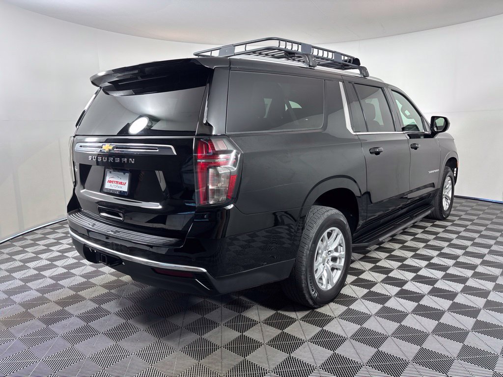 Used 2023 Chevrolet Suburban LS AWD/4WD image 14
