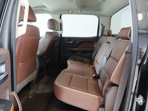 Used 2016 Chevrolet Silverado 2500 High Country w/ Duramax Plus Package image 25