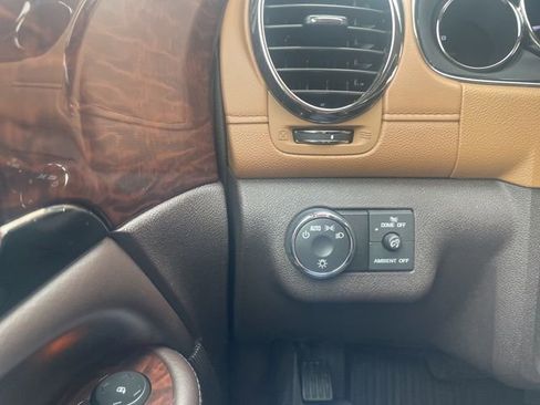 Used 2014 Buick Enclave Premium w/ Trailering Provision Package image 24