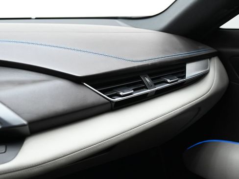 Used 2016 BMW i8 AWD/4WD image 33