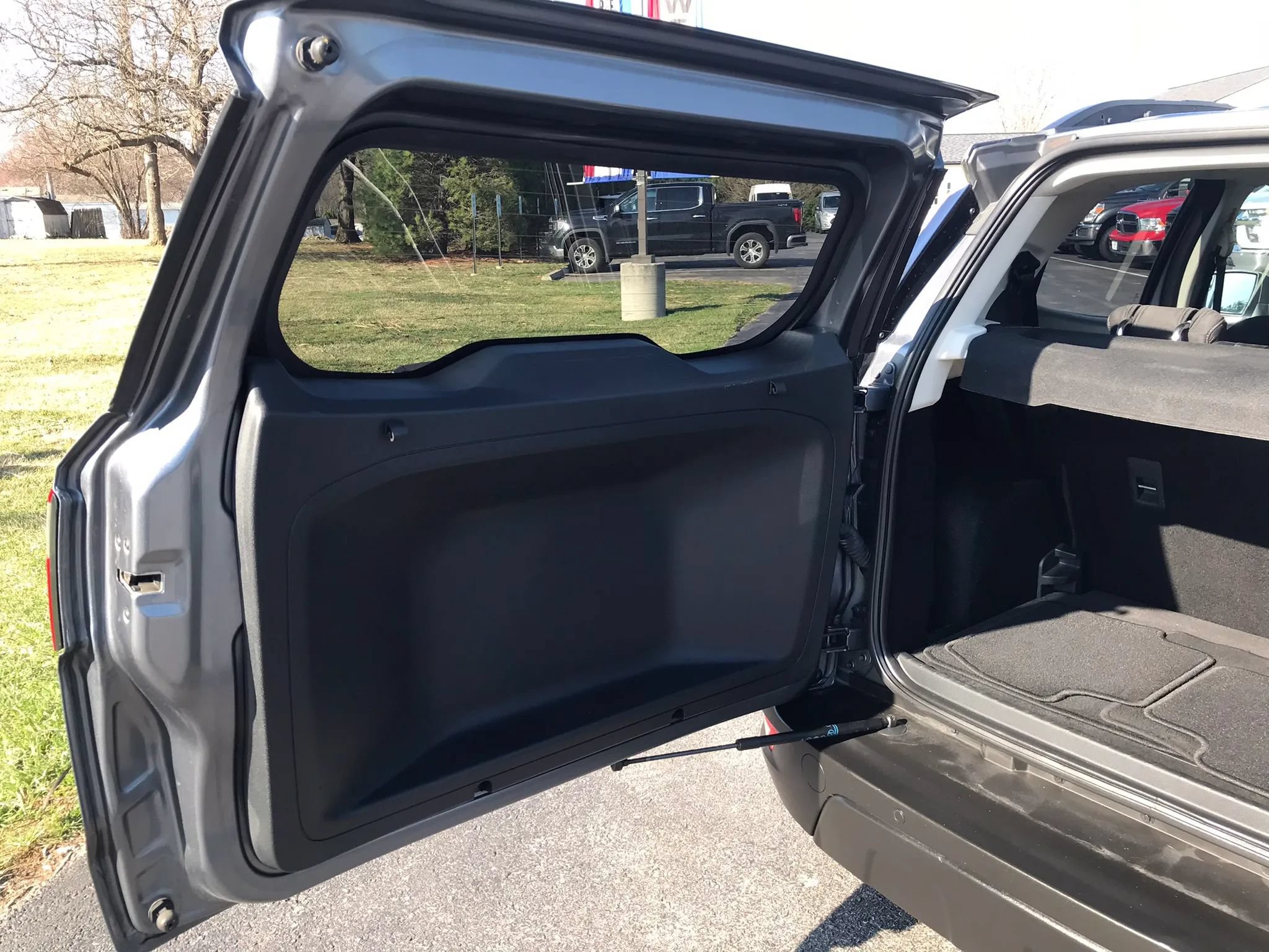 Used 2019 Ford EcoSport SE FWD image 34
