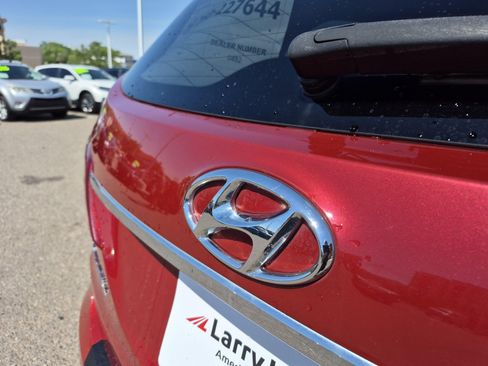 Used 2018 Hyundai Santa Fe AWD image 22