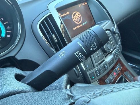 Used 2013 Buick LaCrosse Leather w/ Entertainment Package image 12