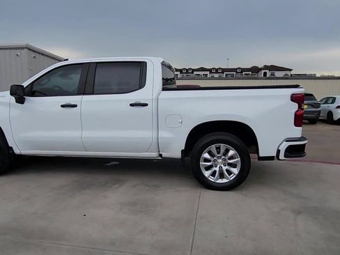 Used 2025 Chevrolet Silverado 1500 Custom RWD image 6