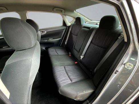 Used 2019 Nissan Sentra SV image 19