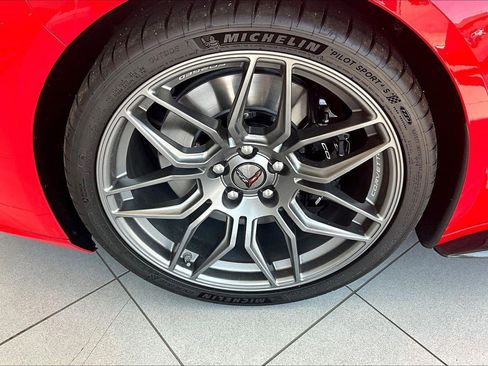 New 2025 Chevrolet Corvette Z06 RWD image 11