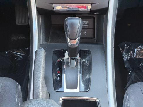 Used 2014 Honda Accord Sport image 19