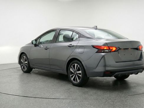 Used 2025 Nissan Versa SV image 6