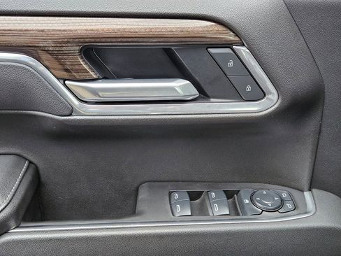 Used 2025 Chevrolet Silverado 1500 LT image 26