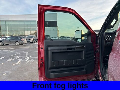 Used 2016 Ford F250 Platinum w/ FX4 Off-Road Package image 14