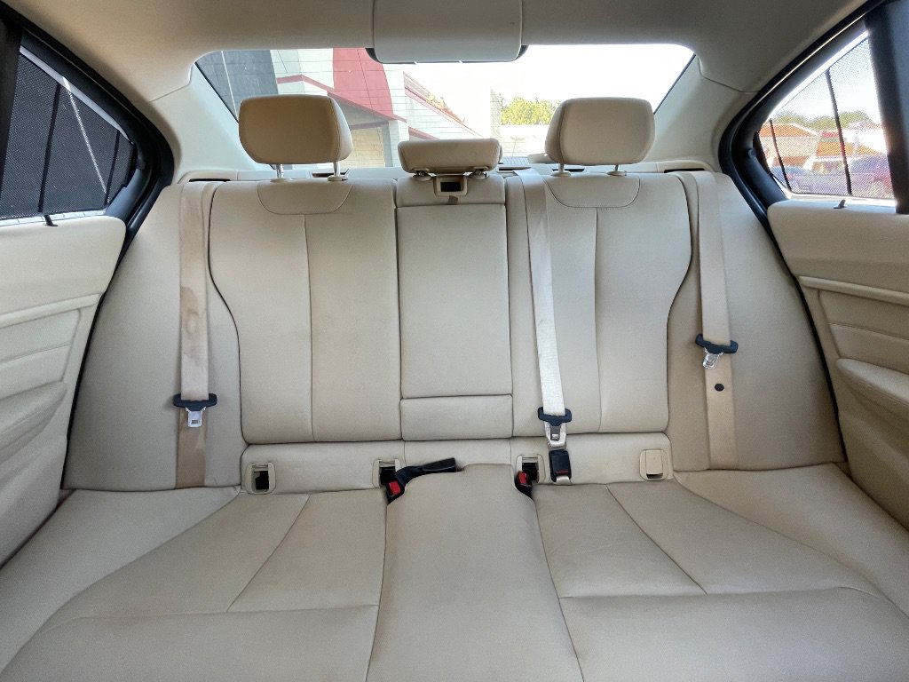 Used 2012 BMW 328i Sedan RWD image 52