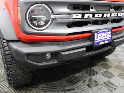 Used 2024 Ford Bronco Big Bend w/ Sasquatch Package AWD/4WD image 48
