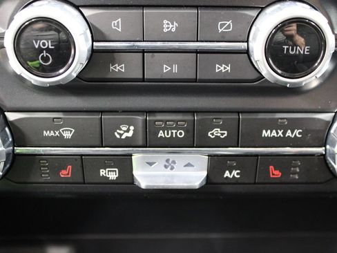 Used 2024 Ford F150 XLT w/ Equipment Group 302A MID AWD/4WD image 70