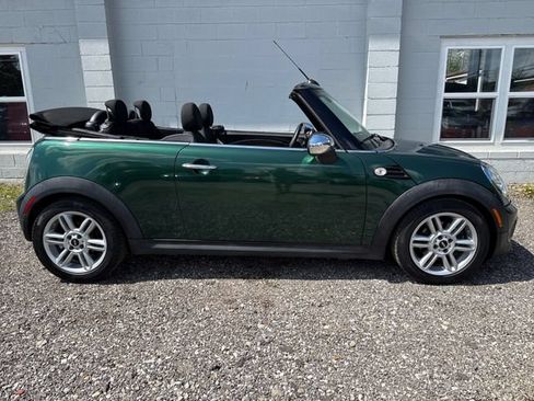 Used 2015 MINI Cooper Convertible FWD image 26