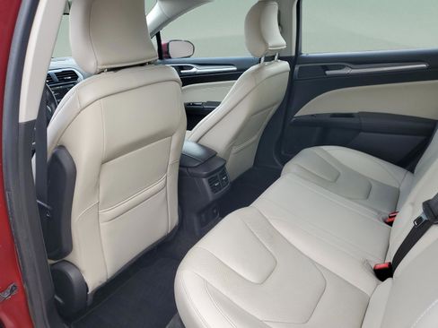 Used 2015 Ford Fusion Energi Titanium w/ Driver Assist Package image 10