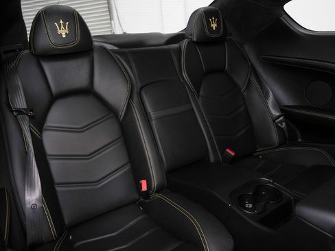 Used 2014 Maserati GranTurismo Coupe RWD image 30